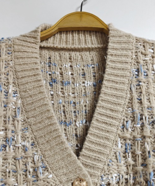 ONEP STAR(ワンピスター)の「フリンジ付きツイード調カーディガン(カーディガン/ボレロ・レディース・グレイッシュベージュ/ブラック・FREE)」の3枚目の写真