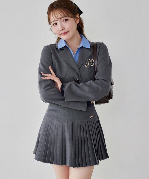 one after another NICE CLAUP（ワンアフターアナザーナイスクラップ）の「【WEB限艇】ブローチ付きショートテーラードジャケット（テーラードジャケット・レディース・チャコールグレー/アイボリー/ホワイト×ブラック・FREE）」の20枚目の写真