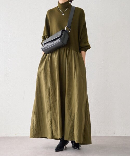 BEARDSLEY（ビアズリー）の「ドットボディバッグ（ショルダーバッグ・レディース・ブラック/グレー系その他・FREE）」の8枚目の写真