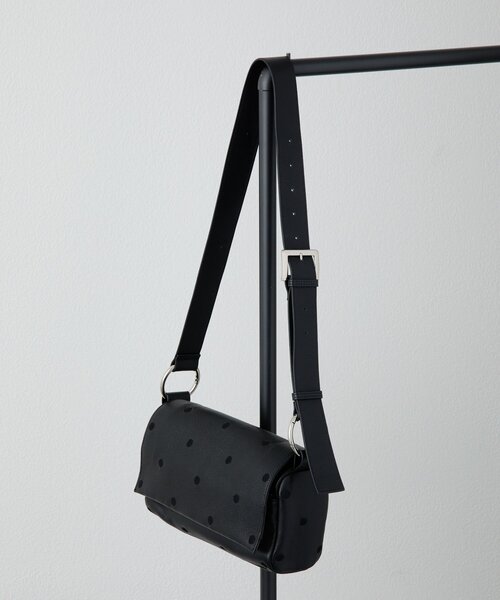 BEARDSLEY（ビアズリー）の「ドットボディバッグ（ショルダーバッグ