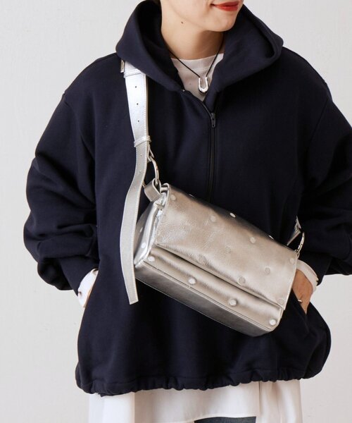 本革》ドットボディバッグ（ショルダーバッグ）｜BEARDSLEY