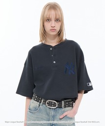 MLB（メジャーリーグベースボール）の「MLB メジャーリーグベースボール 別注 ロゴ刺繍 ワッフル ヘンリーネック 半袖Tシャツ（Tシャツ/カットソー）」