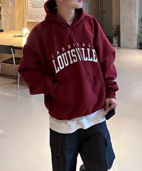 NOWLE(ノウル)の「【NOWLE】LOUISVILLE カレッジ アーチロゴ プルオーバーパーカー(パーカー・メンズ・ワインレッド・MEDIUM/X-LARGE/LARGE/SMALL)」の8枚目の写真