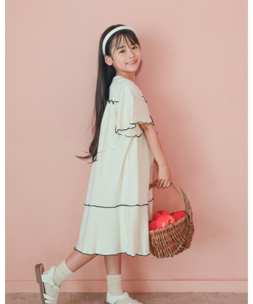 NHT(エヌエイチティー)の「NHT/エヌエイチティー メローワンピース(ワンピース・キッズ・グレー/アイボリー/ブラック・160cm/150cm/140cm/130cm/120cm/110cm)」の4枚目の写真