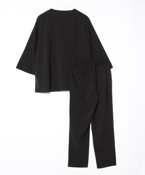 Mignonjour(ミニョンジュール)の「FReePLACe/2点セット ノーカラージャケット・パンツセットアップ スーツ X12728(セットアップ・レディース・ブラック/ネイビー・X-LARGE/LARGE/MEDIUM/SMALL)」の3枚目の写真