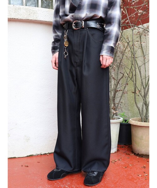 Jieda(ジエダ)の「<JIEDA>ワイド ワンタック ストレート パンツ(スラックス・メンズ・グレー系/ブラック・2/1)」の18枚目の写真