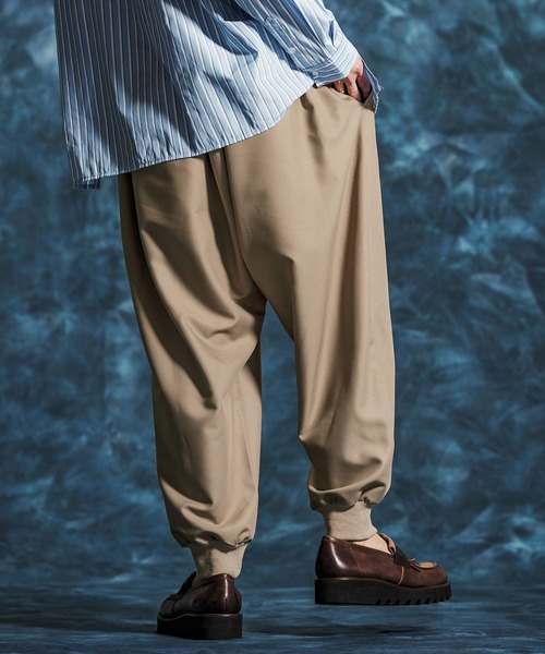Jih Nunc(ジーヌンク)の「mp14509-ストレッチTRバルーンリブパンツ(JIH-R1151)(その他パンツ・メンズ・ベージュ/グレー系その他/ブラック・L/M/S)」の5枚目の写真