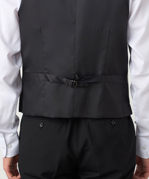 COMME CA ISM（コムサイズム）の「【セットアップ対応】ポリエステル ウール トロピカル ベスト（スーツベスト・メンズ・ネイビー/ブラック・SMALL/MEDIUM/LARGE/X-LARGE）」の11枚目の写真