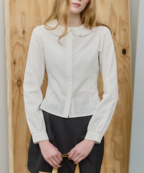 GIUNON（ジウノン）の「round collar frill shirt / ラウンドカラーフリルシャツ（シャツ/ブラウス・レディース・ホワイト・FREE）」の22枚目の写真