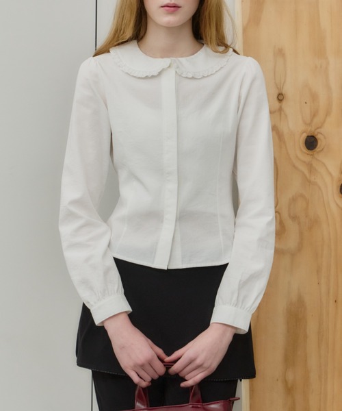 GIUNON（ジウノン）の「round collar frill shirt / ラウンドカラーフリルシャツ（シャツ/ブラウス・レディース・ホワイト・FREE）」の3枚目の写真