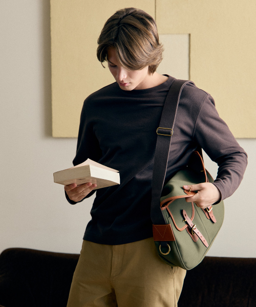 BASIC HOUSE(ベーシックハウス)の「ニットライクラウンドネック長袖TシャツブラウンLZTS6105(Tシャツ/カットソー・メンズ・ブラウン・FREE)」の8枚目の写真