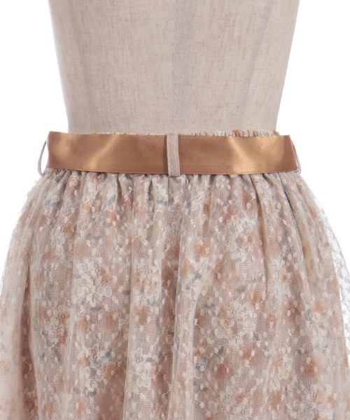 axes femme（アクシーズファム）の「花レース×ラメチュールスカート（スカート・レディース・オレンジ/ピンク/グリーン・FREE）」の4枚目の写真