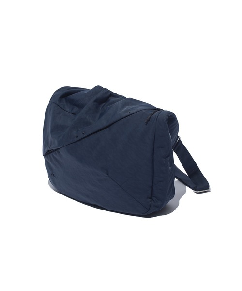 F/CE. (エフシーイー)の「F/CE. TEXTURED TWILL SHOULDER TOTE / エフシーイー テクスチャードツイル ショルダートート(ショルダーバッグ・メンズ・ブラック/ネイビー・FREE)」の15枚目の写真