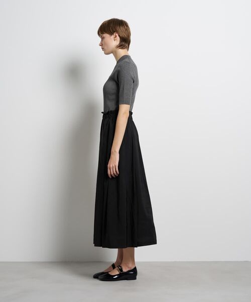 LANVIN en Bleu(ランバンオンブルー)の「ハーフスリーブニットコンビワンピース(ワンピース・レディース・オフホワイト/ブラック・36/38)」の12枚目の写真