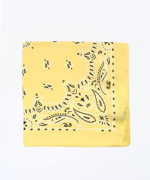 MOUSSY（マウジー）の「SILK BANDANA SCARF（バンダナ/スカーフ・レディース・ライトピンク/ブラック/ライトイエロー/レッド/ライトブルー/ライトベージュ/ネイビー/ホワイト・FREE）」の6枚目の写真