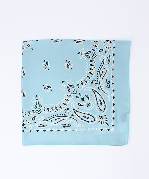MOUSSY（マウジー）の「SILK BANDANA SCARF（バンダナ/スカーフ・レディース・ライトピンク/ブラック/ライトイエロー/レッド/ライトブルー/ライトベージュ/ネイビー/ホワイト・FREE）」の4枚目の写真