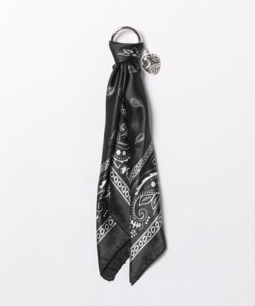 RAGEBLUE(レイジブルー)の「Carabiner Scarf Charm/カラビナ付きスカーフチャーム(バンダナ/スカーフ・メンズ・レッド系その他/ホワイト系その他/ブルー系その他/オレンジ/グリーン/ブラック・FREE)」の3枚目の写真