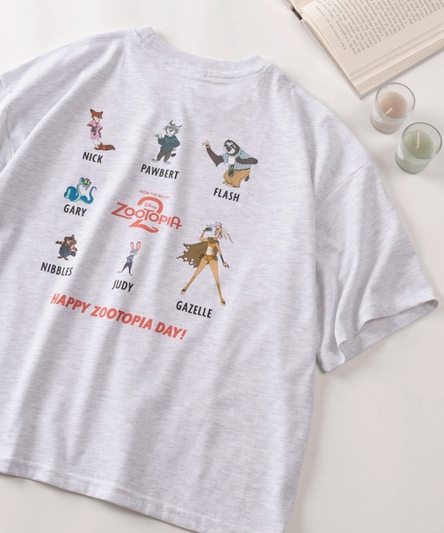 Disney(ディズニー)の「【71】【Disney/ディズニー】ミッキーマウス/ズートピア/ベイマックス/スティッチ/くまのプーさん/トイストーリー ワイド プリントTシャツ/刺繍/バックプリント/レディース(S)(Tシャツ/カットソー・レディース・ピンク/ライトグリーン/チャコールグレー/アッシュグレー/パープル/イエロー/ブラック/ライトブルー/ダークグレー/ベージュ/グリーン系その他/ネイビー/ラベンダー/オレンジ/グリーン/オフホワイト/グレー系その他/サックスブルー/イエロー系その他/ピンク系その他/イエロー系その他2/ブルー系その他/グレー系その他2/レッド/グリーン系その他2/スミクロ/ホワイト系その他/ライトパープル/ベージュ系その他/ホワイト系その他2/オレンジ系その他/ブルー系その他2/オレンジ系その他2/ホワイト系その他3/グレー/グリーン系その他3・M/L)」の9枚目の写真