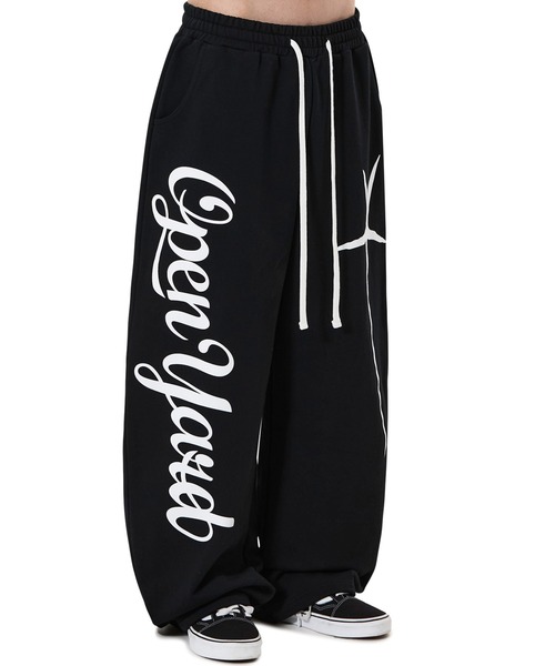 OY(オーワイ)の「『OY/オーワイ』SCRIPT POPPERS SWEAT PANTS/スクリプトポッパースウェットパンツ(スウェットパンツ・メンズ・ブラック/カモフラージュ・L/M)」の4枚目の写真