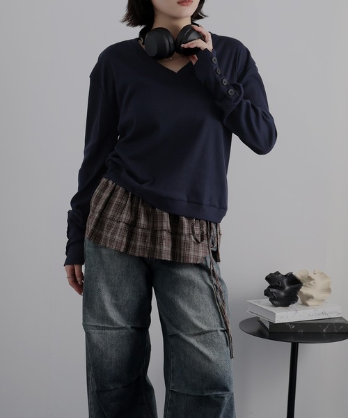 Ulysses(ユリシス)の「ロングリブスリーブVネックトップス(Tシャツ/カットソー・レディース・ネイビー/グレー・F)」の22枚目の写真