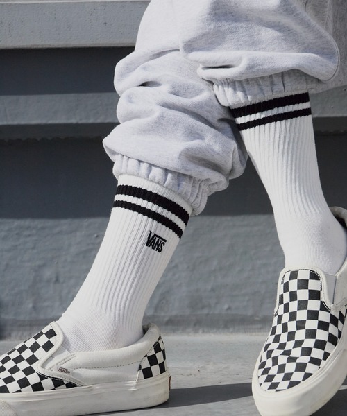 VANS(バンズ)の「VANS/ヴァンズ ライン リブ編みクルーソックス 2026年 夏 夏服(ソックス/靴下・メンズ・ホワイト・ONE SIZE)」の6枚目の写真