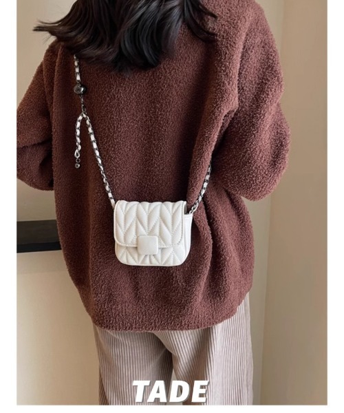 Ritzy(リッツィー)の「キルティングチェーンショルダーバッグ(ショルダーバッグ・レディース・ベージュ/ブラウン/ブラック・FREE)」の19枚目の写真