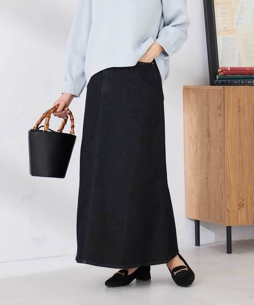 a.v.v(アーヴェヴェ)の「Aラインデニムスカート(デニムスカート・レディース・ブルー/ライトグレー/ネイビー・38/40/36)」の2枚目の写真