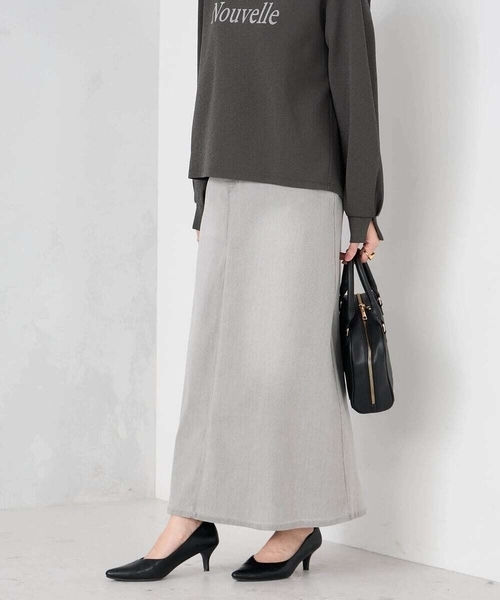 a.v.v(アーヴェヴェ)の「Aラインデニムスカート(デニムスカート・レディース・ブルー/ライトグレー/ネイビー・38/40/36)」の1枚目の写真