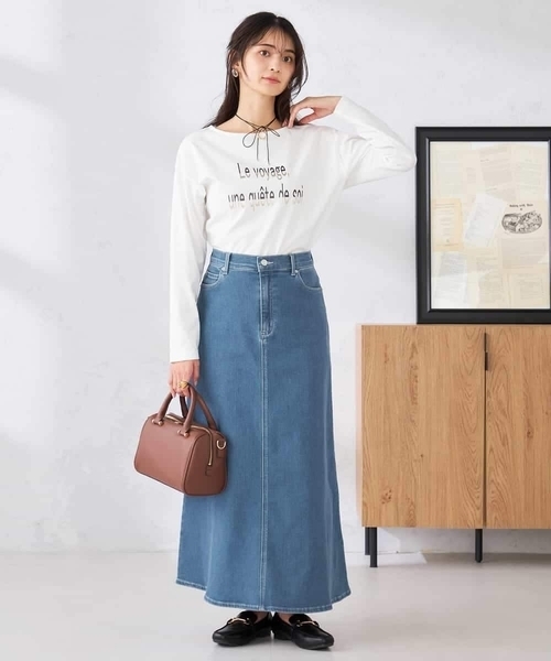 a.v.v(アーヴェヴェ)の「Aラインデニムスカート(デニムスカート・レディース・ブルー/ライトグレー/ネイビー・38/40/36)」の10枚目の写真