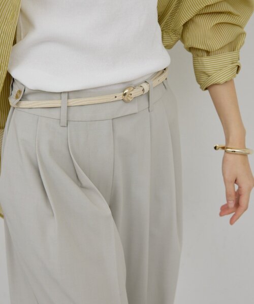 GALLARDAGALANTE(ガリャルダガランテ)の「プランプバックルベルト(ベルト・レディース・ダークブラウン/アイボリー・FREE)」の4枚目の写真