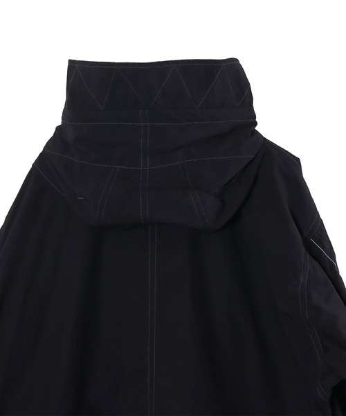 and wander（アンドワンダー）の「【and wander】fishtail Octa coat（マウンテンパーカー・メンズ・ブラック・L/M）」の5枚目の写真