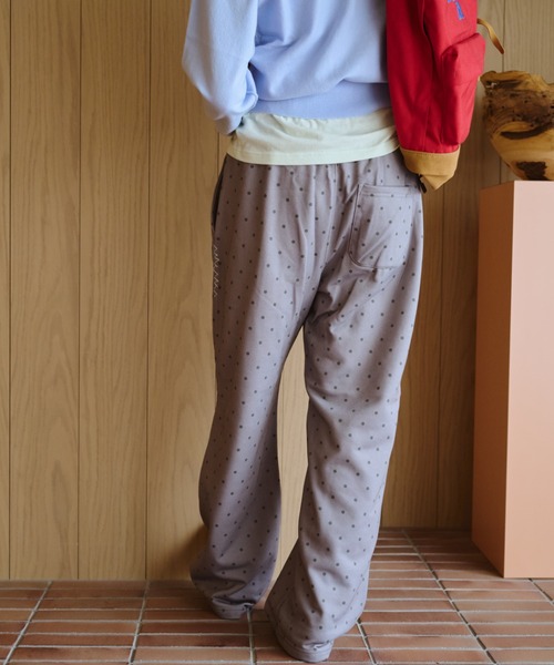 common gull products.(コモンガルプロダクツ)の「ざわめきのスウェットパンツ(スウェットパンツ・レディース・チャコールグレー/グレー系/アイボリー・SMALL/MEDIUM/LARGE)」の17枚目の写真