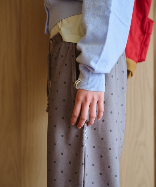 common gull products.(コモンガルプロダクツ)の「ざわめきのスウェットパンツ(スウェットパンツ・レディース・チャコールグレー/グレー系/アイボリー・SMALL/MEDIUM/LARGE)」の22枚目の写真