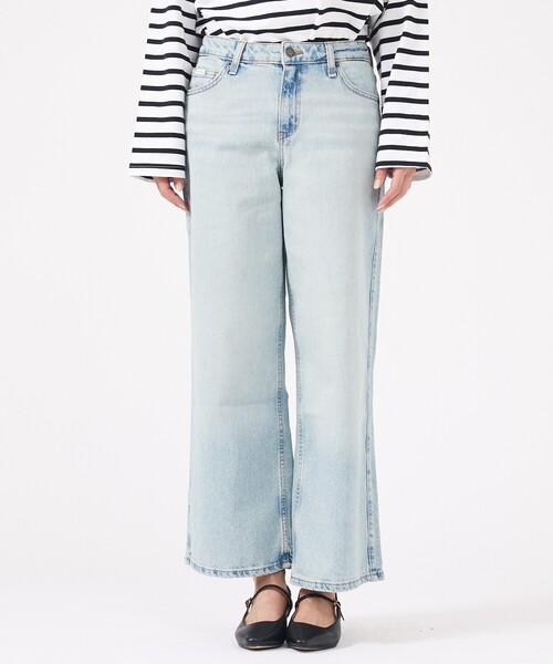 GUESS JEANS(ゲスジーンズ)の「【GUESS JEANS/ゲスジーンズ】GJ G11 WIDE LEG/ワイルドレッグデニムジーンズ/W4BA0YD5CCA/ヴィンテージウォッシュ加工(デニムパンツ・レディース・インディゴブルー/ライトブルー・26/25/24)」の21枚目の写真