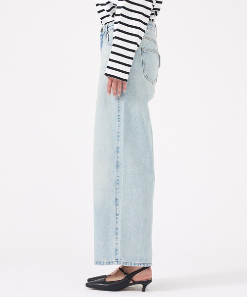 GUESS JEANS(ゲスジーンズ)の「【GUESS JEANS/ゲスジーンズ】GJ G11 WIDE LEG/ワイルドレッグデニムジーンズ/W4BA0YD5CCA/ヴィンテージウォッシュ加工(デニムパンツ・レディース・インディゴブルー/ライトブルー・26/25/24)」の22枚目の写真