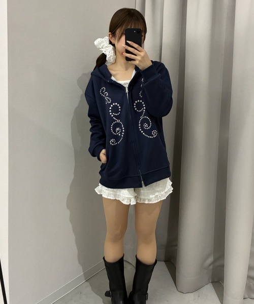 Birthday room(バースデイルーム)の「スタッズ付きダブルジップパーカー/Studded double-zip hoodie(パーカー・レディース・ネイビー・FREE)」の5枚目の写真