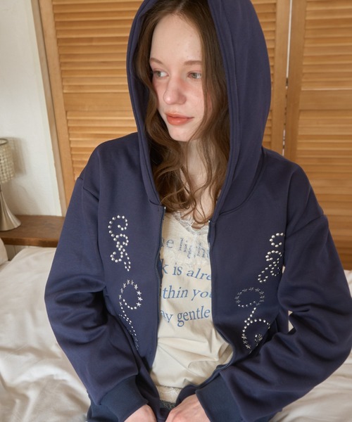 Birthday room(バースデイルーム)の「スタッズ付きダブルジップパーカー/Studded double-zip hoodie(パーカー・レディース・ネイビー・FREE)」の15枚目の写真