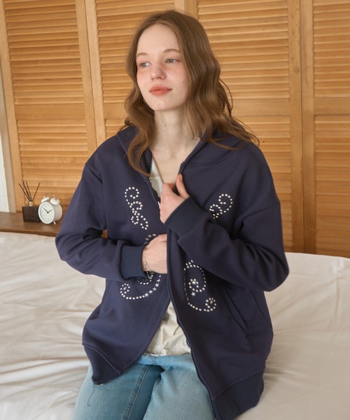 Birthday room(バースデイルーム)の「スタッズ付きダブルジップパーカー/Studded double-zip hoodie(パーカー・レディース・ネイビー・FREE)」の20枚目の写真