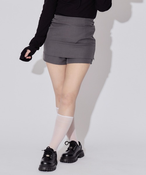 ALLuRing ChaRm(アリュリングチャーム)の「A-line Skirt Pants / Aラインスカートパンツ(スカート・レディース・グレー/ブラック・S/M)」の5枚目の写真