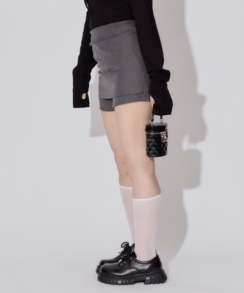 ALLuRing ChaRm(アリュリングチャーム)の「A-line Skirt Pants / Aラインスカートパンツ(スカート・レディース・グレー/ブラック・S/M)」の6枚目の写真