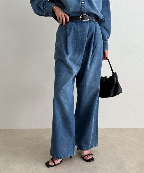 fredy emue(フレディエミュ)の「《セットアップ対応》ラップデニムパンツ(デニムパンツ・レディース・カーキ/ブルー・38/36)」の1枚目の写真