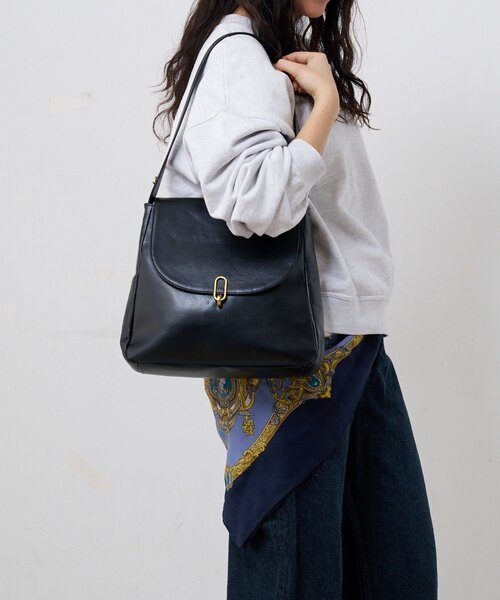 BIRTHDAY BAR(バースデイバー)の「≪ZOZOTOWN先行販売≫ターンロックワンハンドルレザートートバッグ(トートバッグ・レディース・ブラック/キャメル・0)」の15枚目の写真