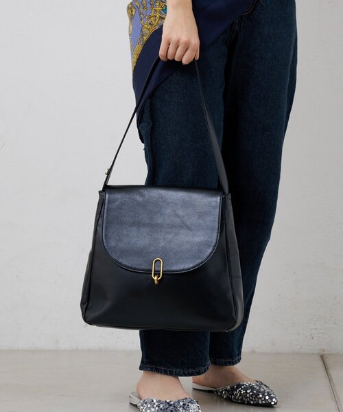 BIRTHDAY BAR(バースデイバー)の「≪ZOZOTOWN先行販売≫ターンロックワンハンドルレザートートバッグ(トートバッグ・レディース・ブラック/キャメル・0)」の19枚目の写真