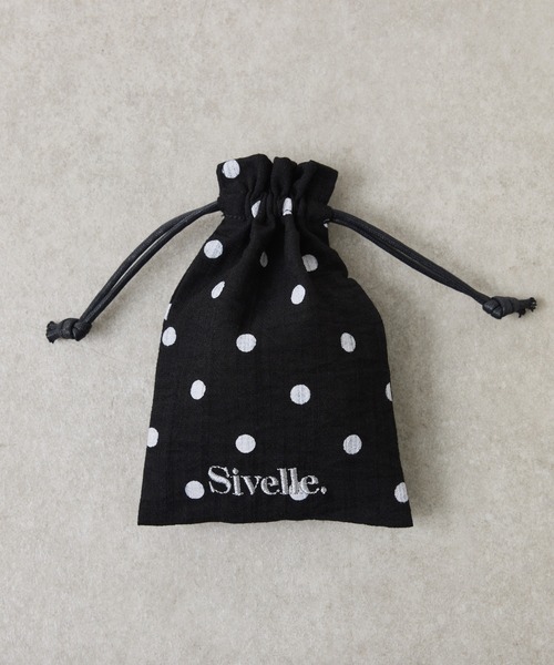 COLLAGE GALLARDAGALANTE(コラージュガリャルダガランテ)の「Sivelle./ステンレスボリュームフープピアス(ピアス(両耳用)・レディース・シルバー・FREE)」の6枚目の写真