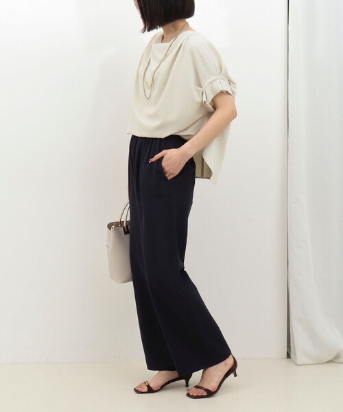 MICO COULIER（ミコクリエ）の「《UVカット接触冷感》ハイストレッチブラウス（シャツ/ブラウス・レディース・グレイッシュベージュ/ネイビー/キナリ・38）」の9枚目の写真