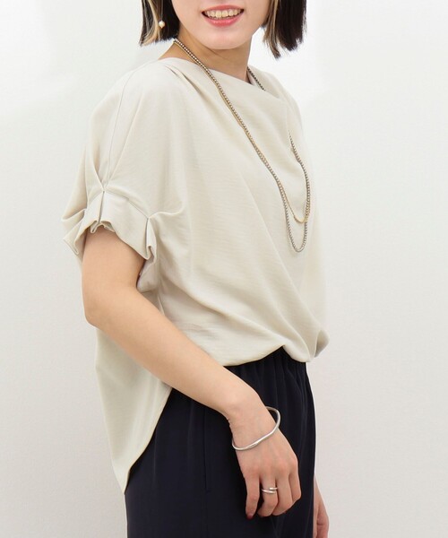 MICO COULIER（ミコクリエ）の「《UVカット接触冷感》ハイストレッチブラウス（シャツ/ブラウス・レディース・グレイッシュベージュ/ネイビー/キナリ・38）」の8枚目の写真