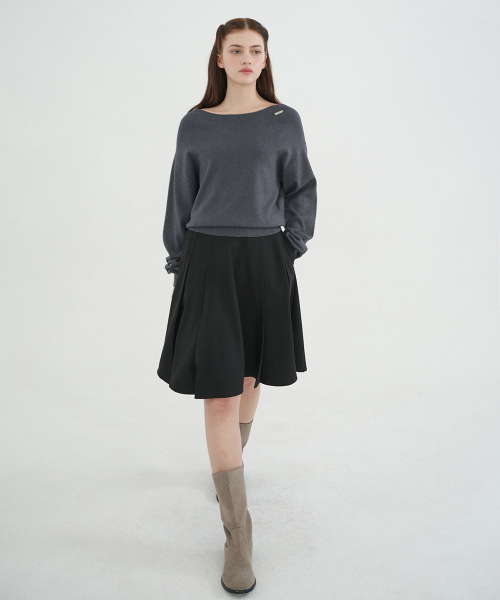 MICANE(ミケーネ)の「オレイボートネックニット(ニット/セーター・レディース・チャコール/クリーム/ミント・LARGE/MEDIUM/X-LARGE/SMALL)」の17枚目の写真
