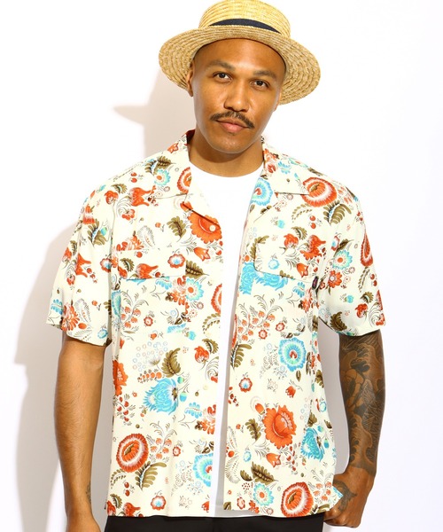 ROTAR(ローター)の「Floral Hawaiian Shirt(シャツ/ブラウス・メンズ・オフホワイト/マスタード/ブラウン・MEDIUM/LARGE/X-LARGE)」の1枚目の写真