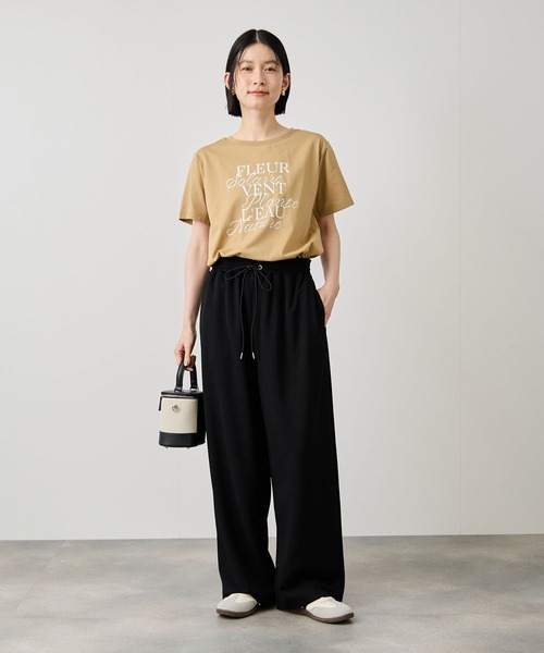 Mac-House（マックハウス）の「Idnes FLEURロゴTシャツ（Tシャツ/カットソー・レディース・ブラック/オフホワイト/ベージュ・FREE）」の13枚目の写真