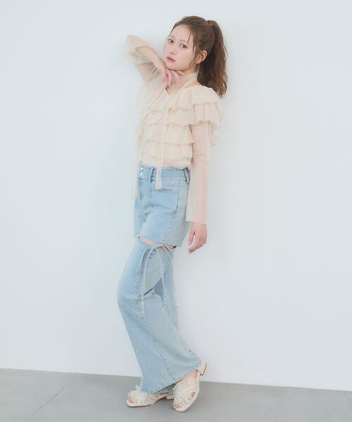 MAJESTIC LEGON(マジェスティックレゴン)の「チョーカーセットチュールフリルトップス(Tシャツ/カットソー・レディース・ブラック/アイボリー/ピンクベージュ/グレー・MEDIUM)」の11枚目の写真